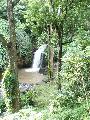 Einer der vielen Wasserfälle Grenadas.